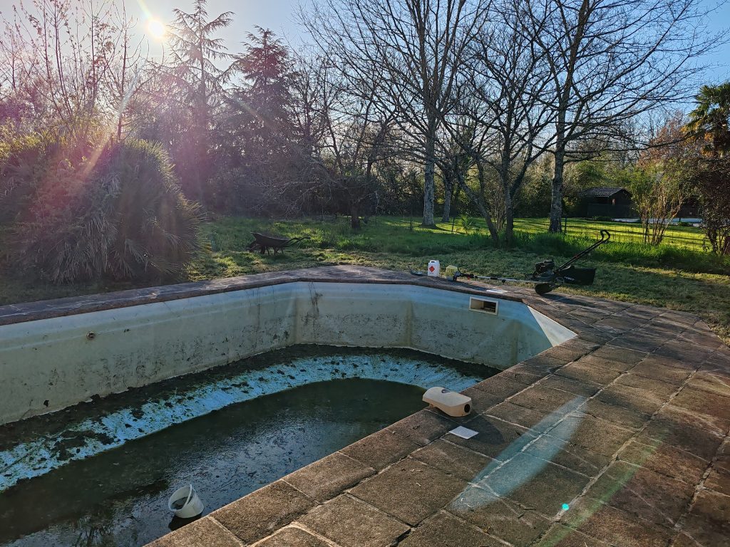 Peut être une image de piscine