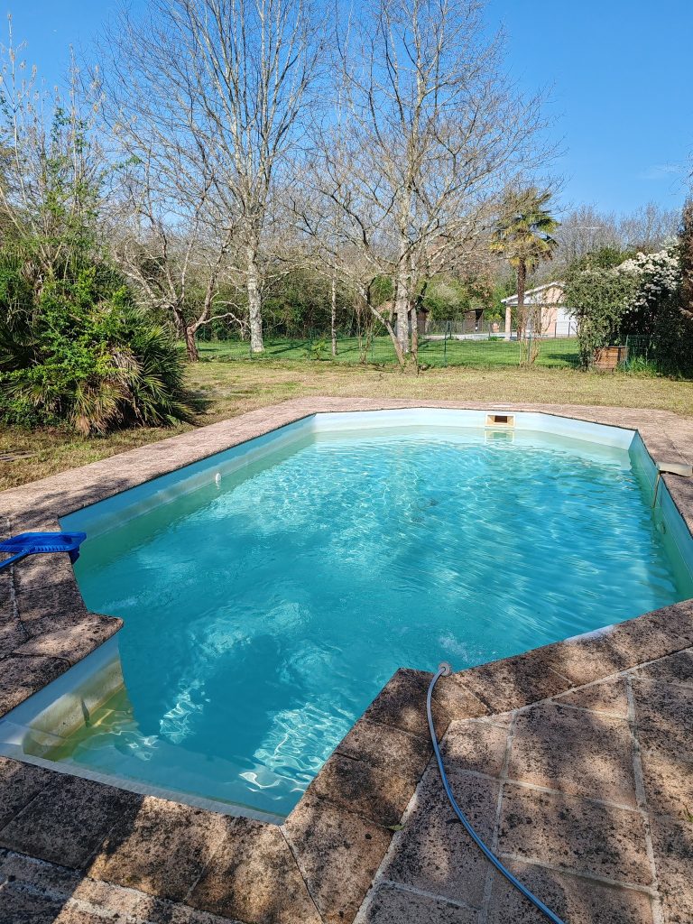 Peut être une image de piscine